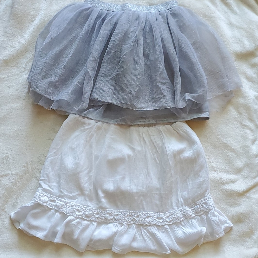Crazy 8 skirts